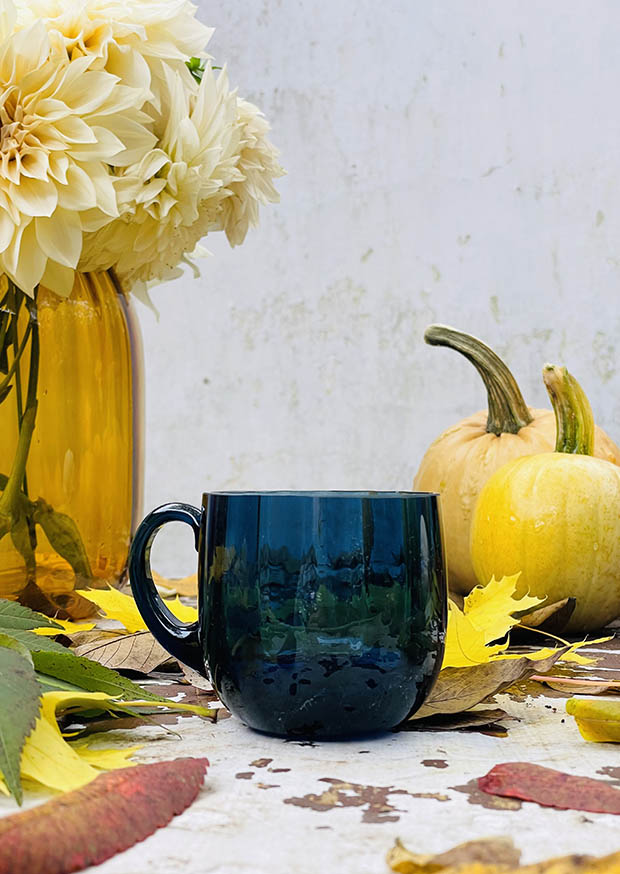 Hrneček Marie v kouřově modrém křišťálu