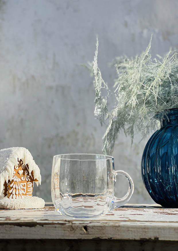 Hrneček Marie v čirém křišťálu