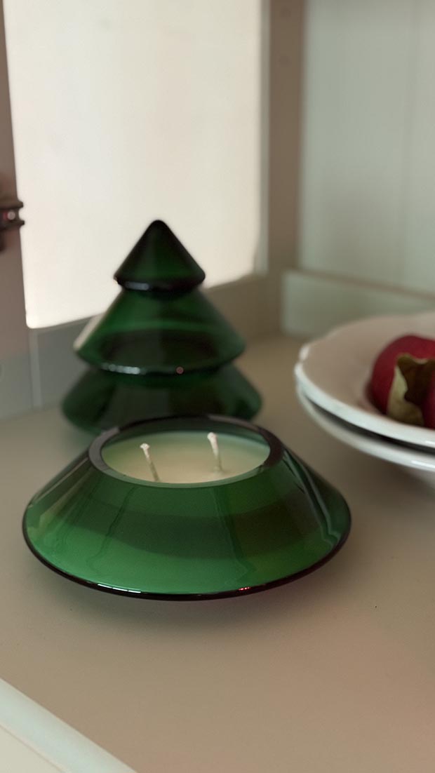 Stromeček v barvě smaragd z ručně foukaného křišťálového skla se svíčkou - Obrázek 7