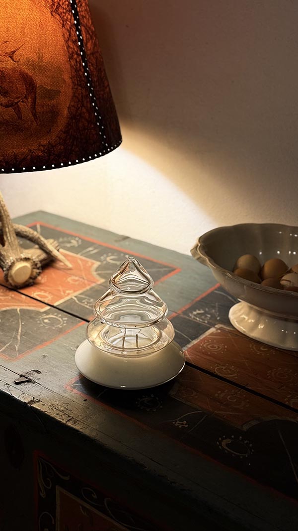 Stromeček z ručně foukaného čirého křišťálového skla se svíčkou - Obrázek 3