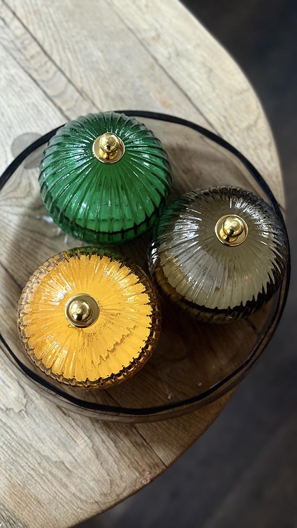 Smaragdová vánoční křišťálová koule se svíčkou - Obrázek 6