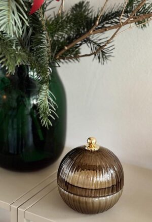 Kouřová Vánoční křišťálová koule se svíčkou