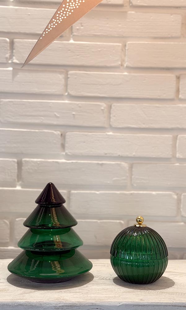 Smaragdová vánoční křišťálová koule se svíčkou - Obrázek 4